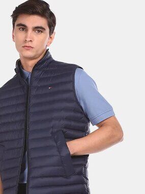 Tommy Hilfiger Men Blue Core Packable Sleeveless Quilted Down Vest Size M .